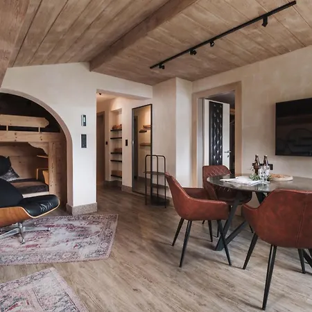 アパート Alpendomizil Zugspitze *